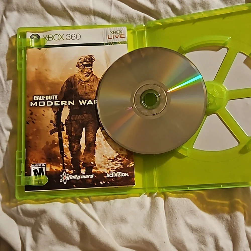 1/2 PRICE🔻Xbox Activision Call of Duty Modern Warfare 2